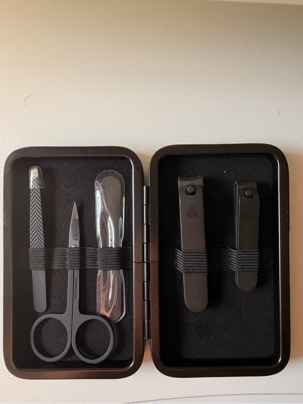 Manscaped travel kit